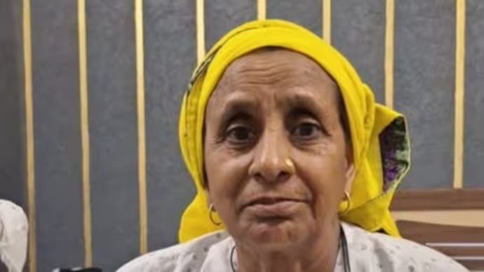 Age Is Just a Number: 63-Year-Old Woman Clears Class 10, Dreams of Becoming Sarpanch