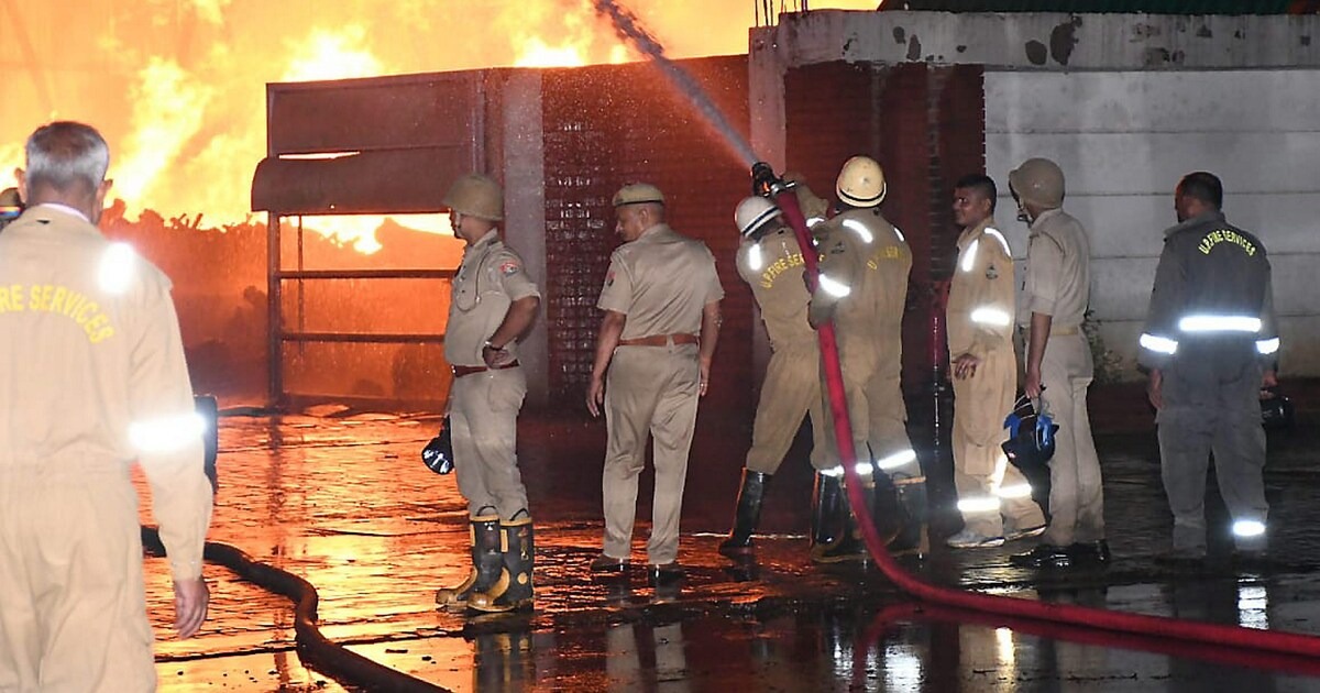 Mother and Two Daughters Killed in Devastating South Delhi Apartment Fire