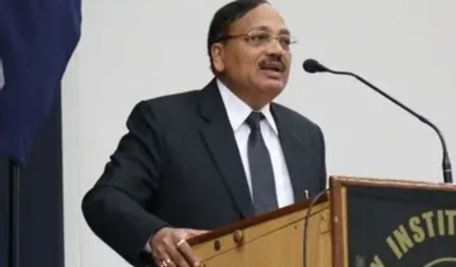 Over 450 NALSAR Students Oppose Reported Invite to CJI Surya Kant for 2026 Convocation