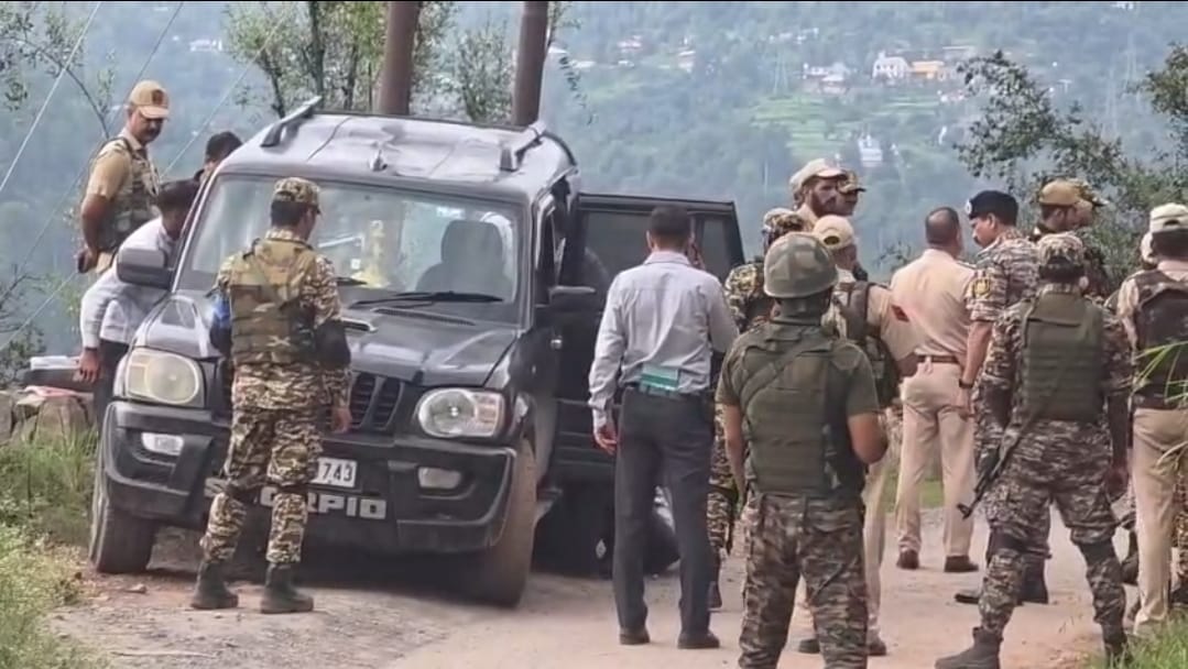 JAMMU KASHMIR : Scorpio Seized, Driver on the Run After Ramban Checkpoint Incident