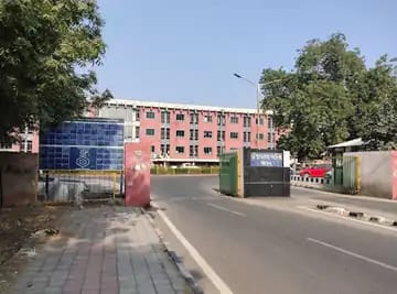 The old secretariat, which has been a witness to the administration of Gujarat for five decades, will be made ‘modern’