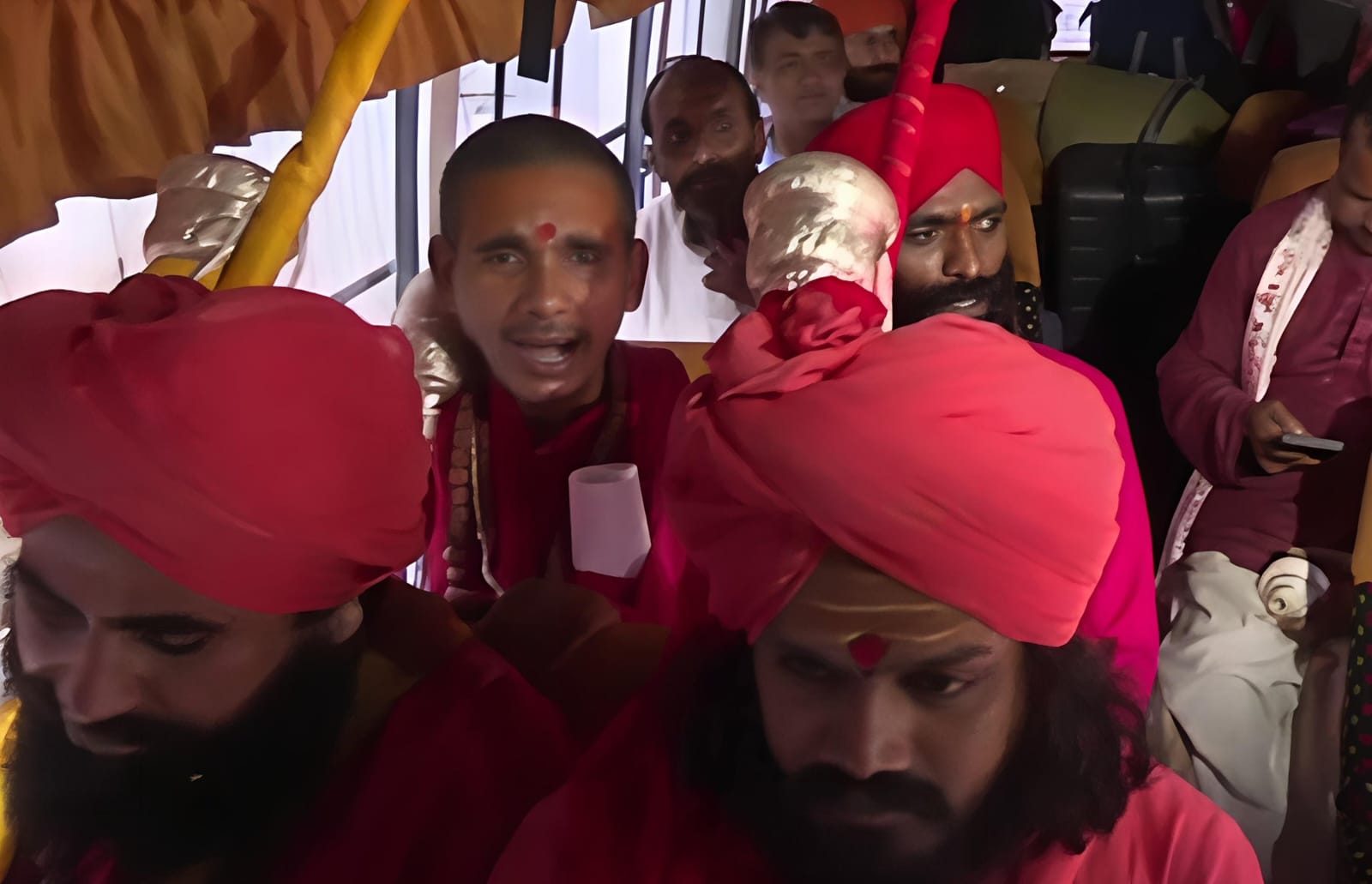 Amarnath Yatra Enters Final Phase as Chhari Mubarak Begins Sacred Journey