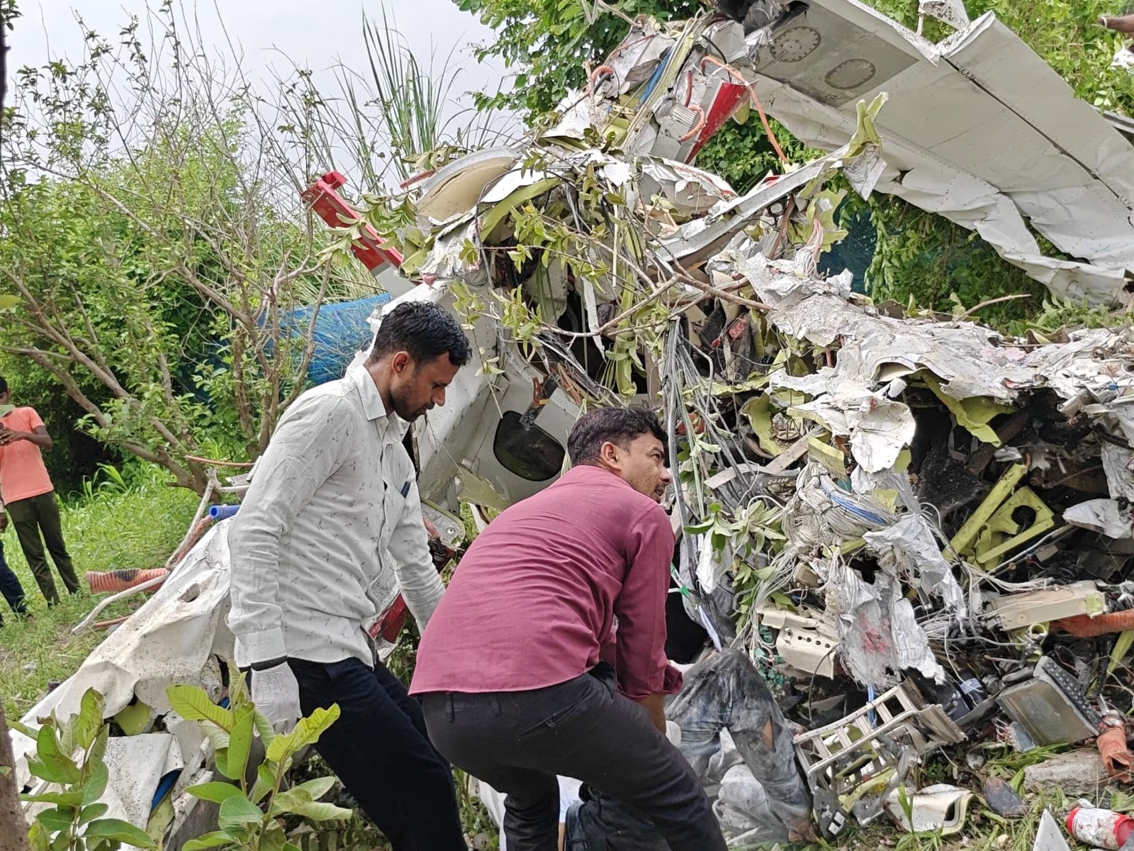 Kanpur Plane Crash : Training Aircraft Crashes Near Ganga, Two Pilots Killed