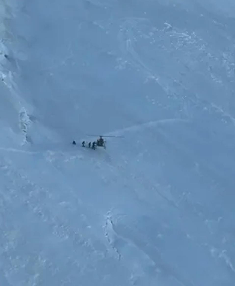 Army Pilots Carry Out Daring Casualty Evacuation From 18,600 Feet in Ladakh