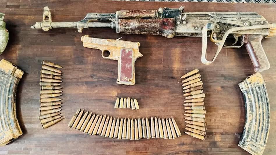 Shopian : Militant Hideout Busted in Naikpora Memender; AK-47, Pistol and Ammunition Seized