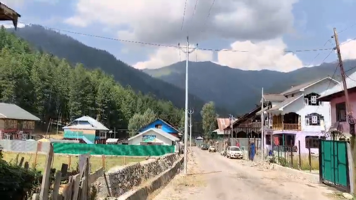 Remote Villages Along LoC in Gurez Continue to Struggle Without Mobile Connectivity