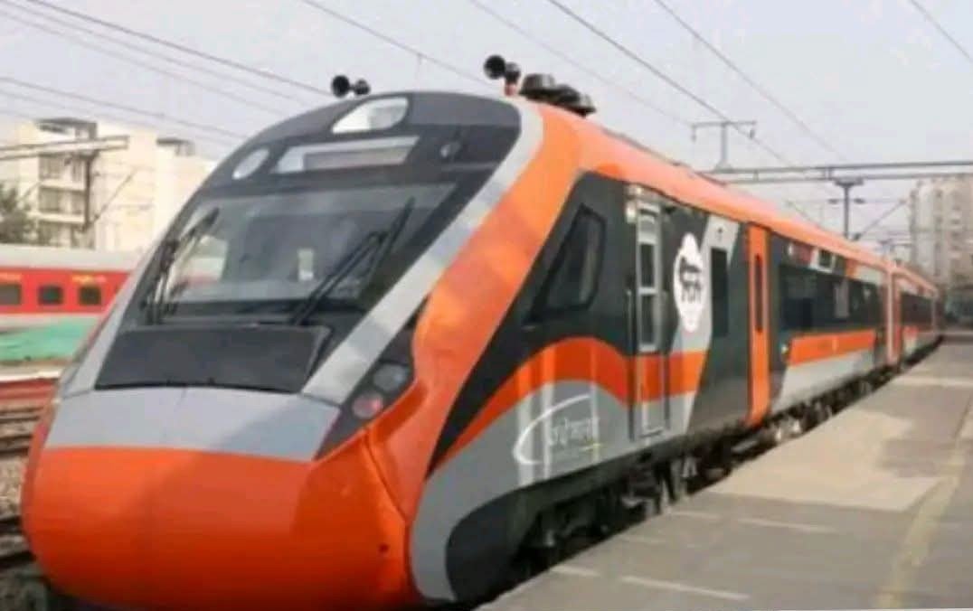 Railway Ministry Approves Experimental Stoppage for Vande Bharat at Anantnag Station