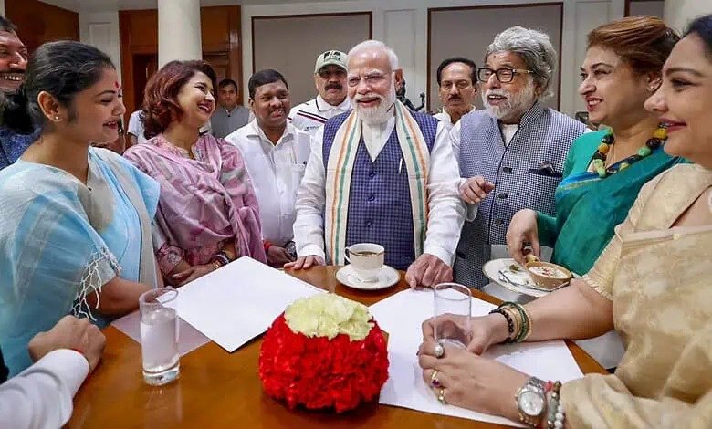 Big Political Claim in Bengal : 17 Rebel TMC MPs May Join BJP Before Durga Puja, Says NCP(I) Leader