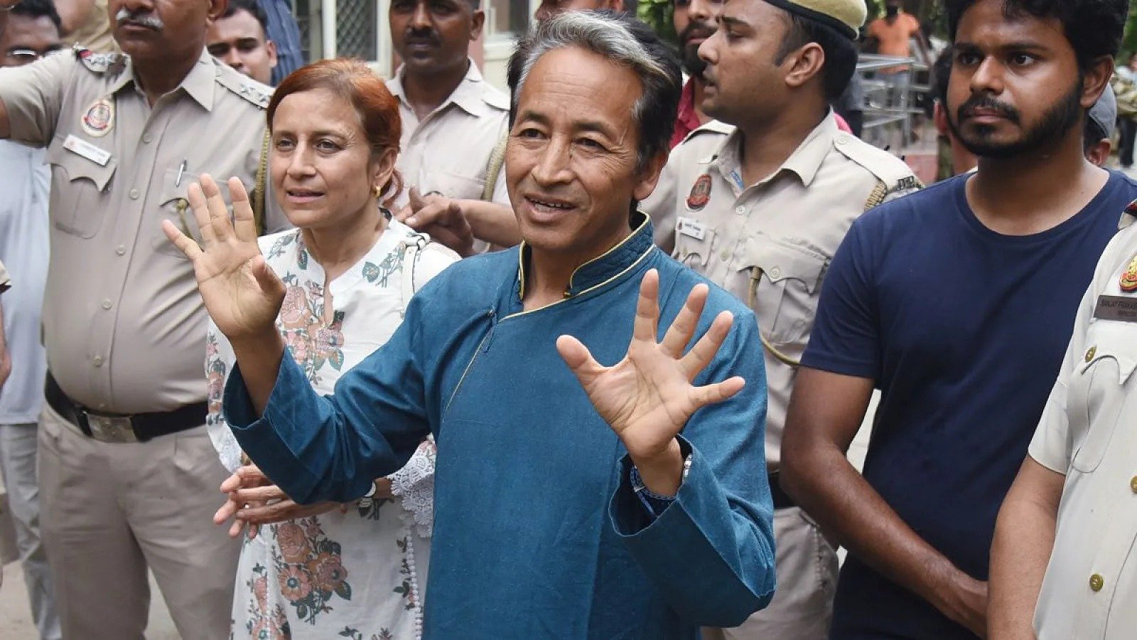 “I May Be Killed in an Encounter” : Sonam Wangchuk Raises Safety Concerns Over Ladakh Violence
